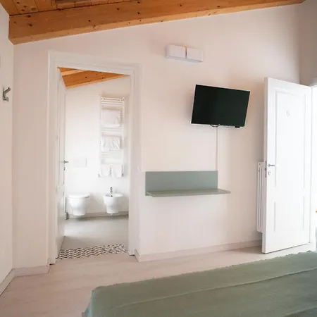 - Pam Pam Affittacamere 3*