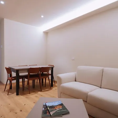 - Pam Pam Penzion Aosta