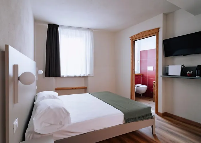 - Pam Pam 3* 아오스타